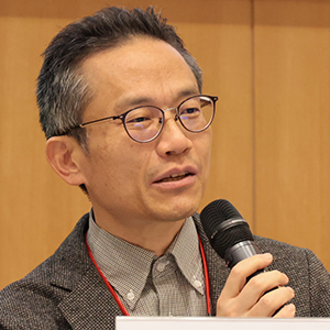 Teruyoshi Fujiwara